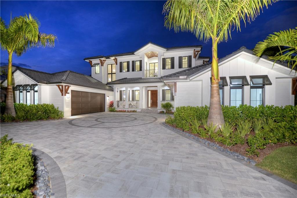 MOORINGS - Residential