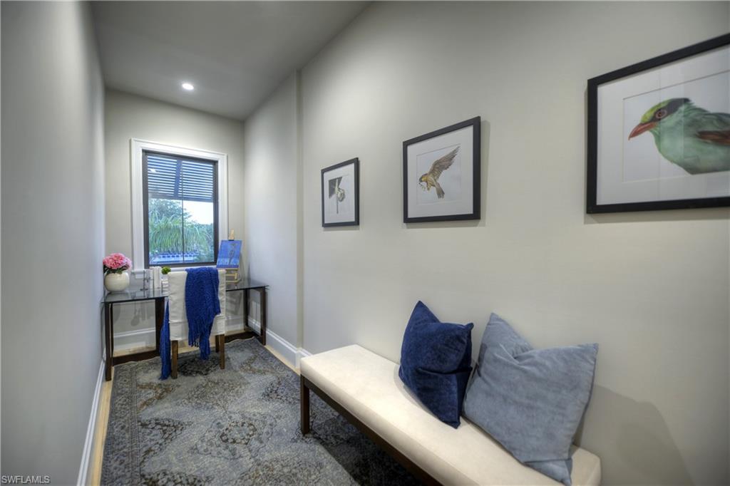 MOORINGS - Residential