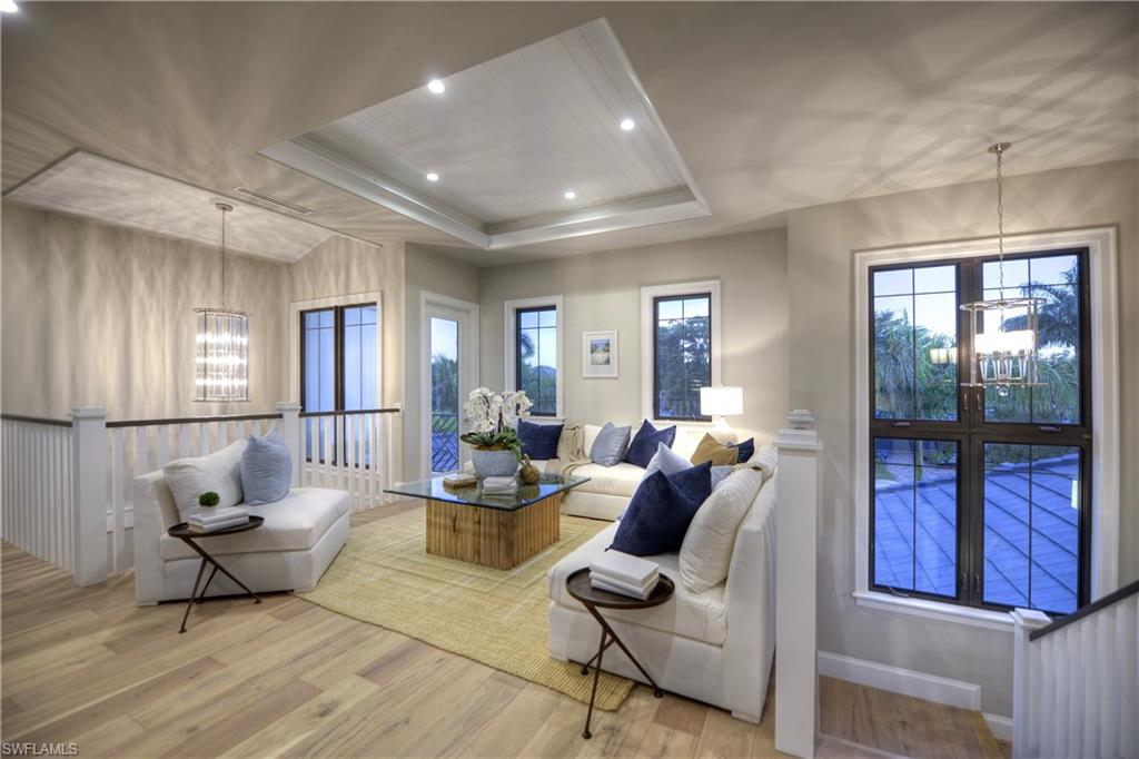 MOORINGS - Residential