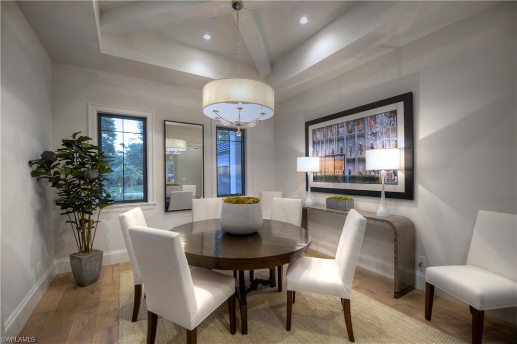 MOORINGS - Residential