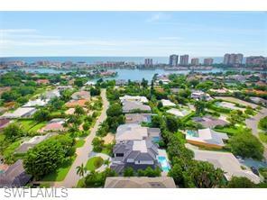 MOORINGS - Residential