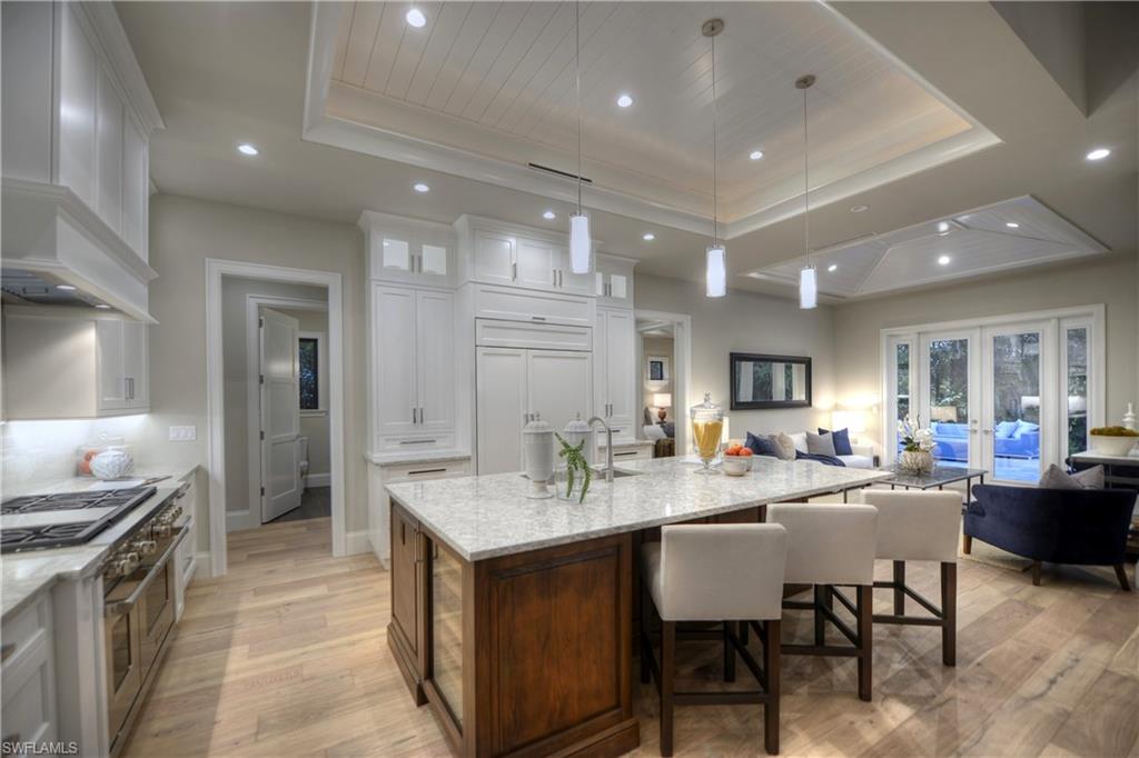 MOORINGS - Residential