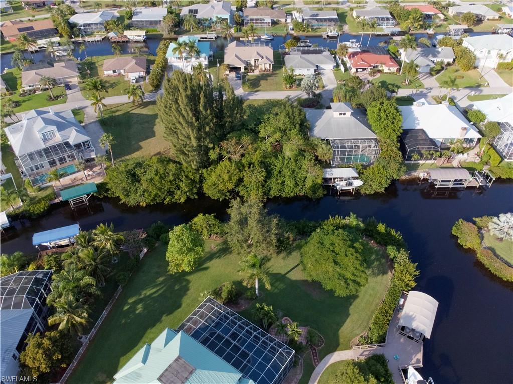 TIDEWATER ISLAND - Land