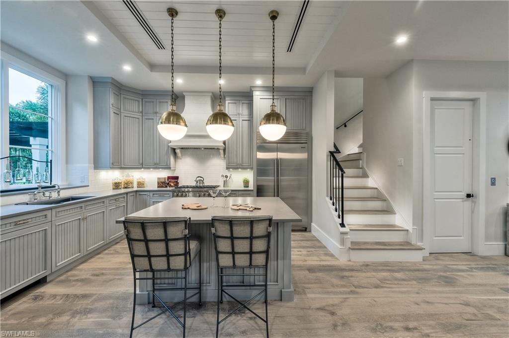 OLDE NAPLES - Residential