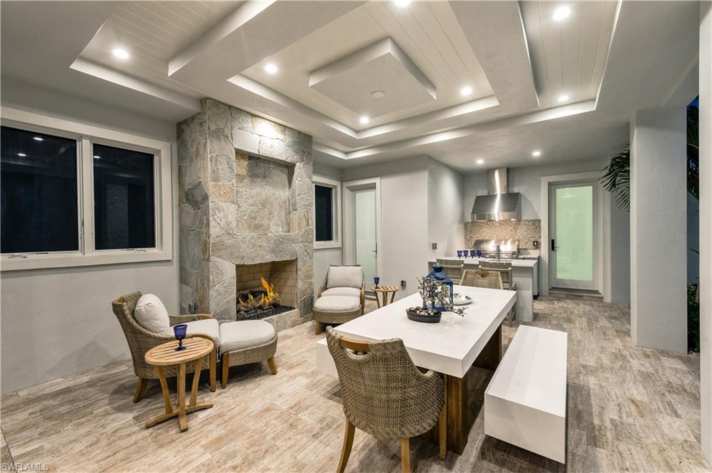 OLDE NAPLES - Residential