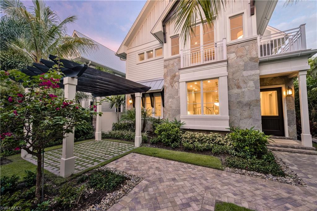 OLDE NAPLES - Residential