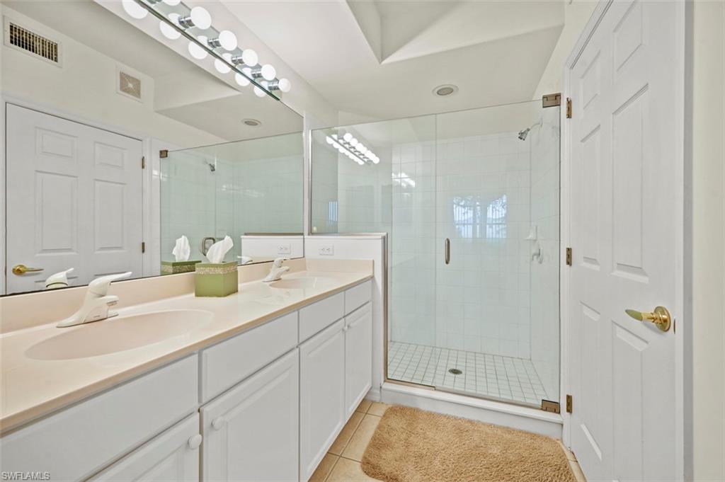 GARDEN LAKES - Residential