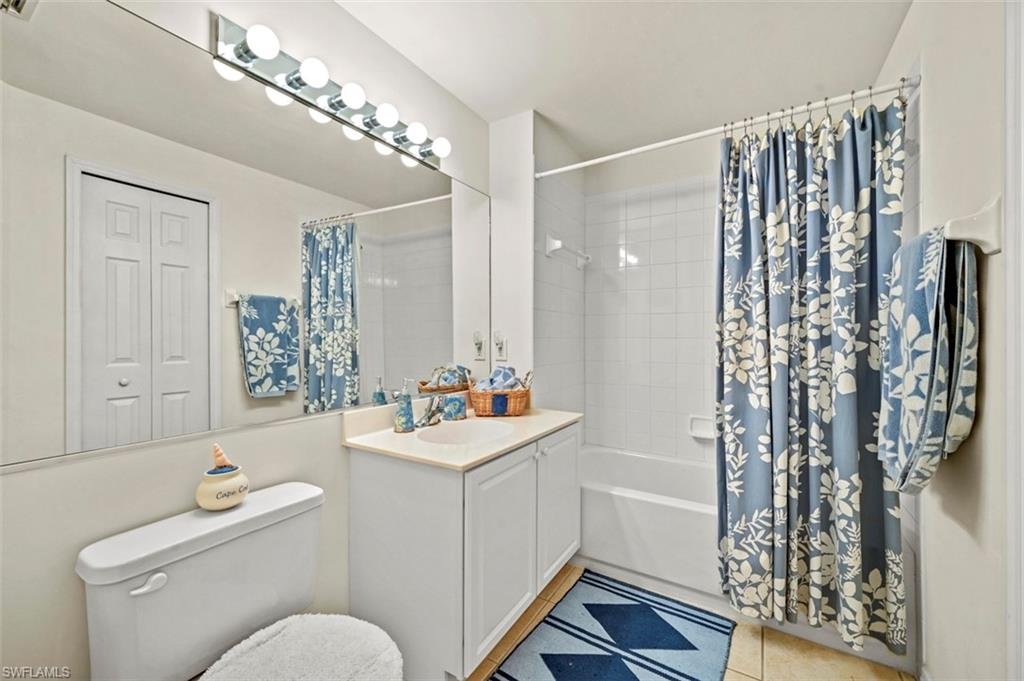 GARDEN LAKES - Residential