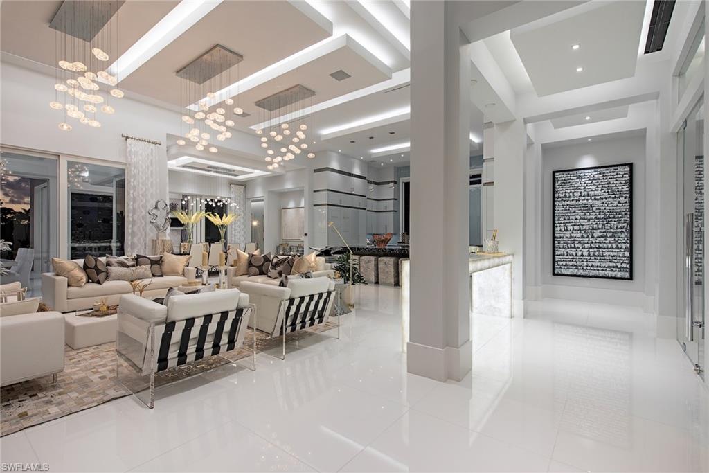 BAY WOODS - Residential