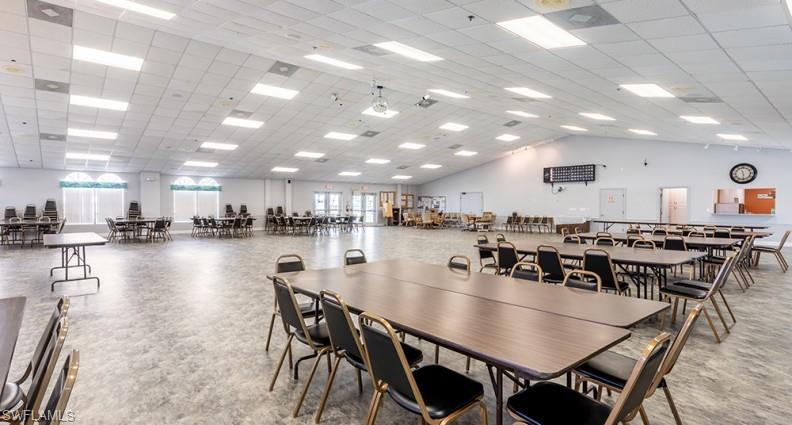 CRYSTAL LAKES - Residential