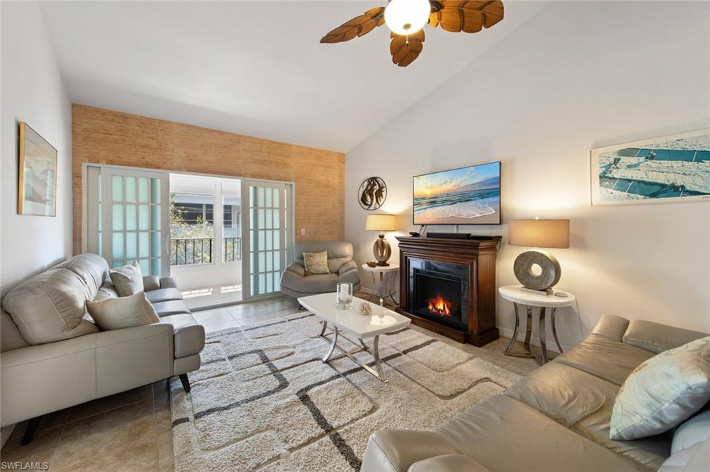 COUNTRY CLUB ESTATES CONDO - Residential