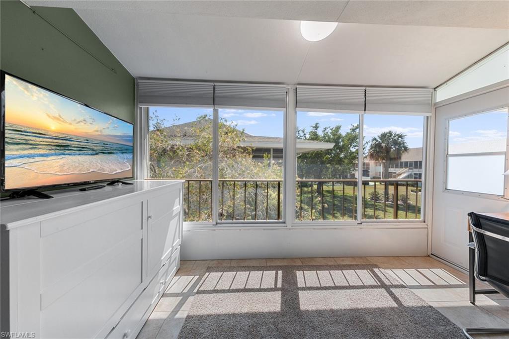 COUNTRY CLUB ESTATES CONDO - Residential