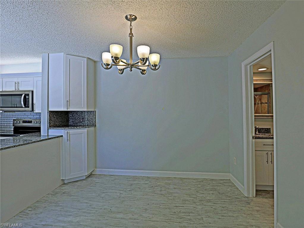 VILLAGE OF CEDARBEND - Residential