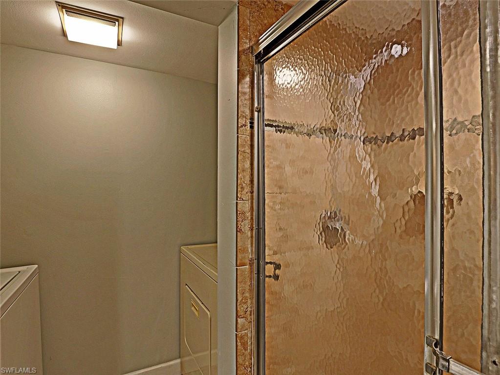 VILLAGE OF CEDARBEND - Residential