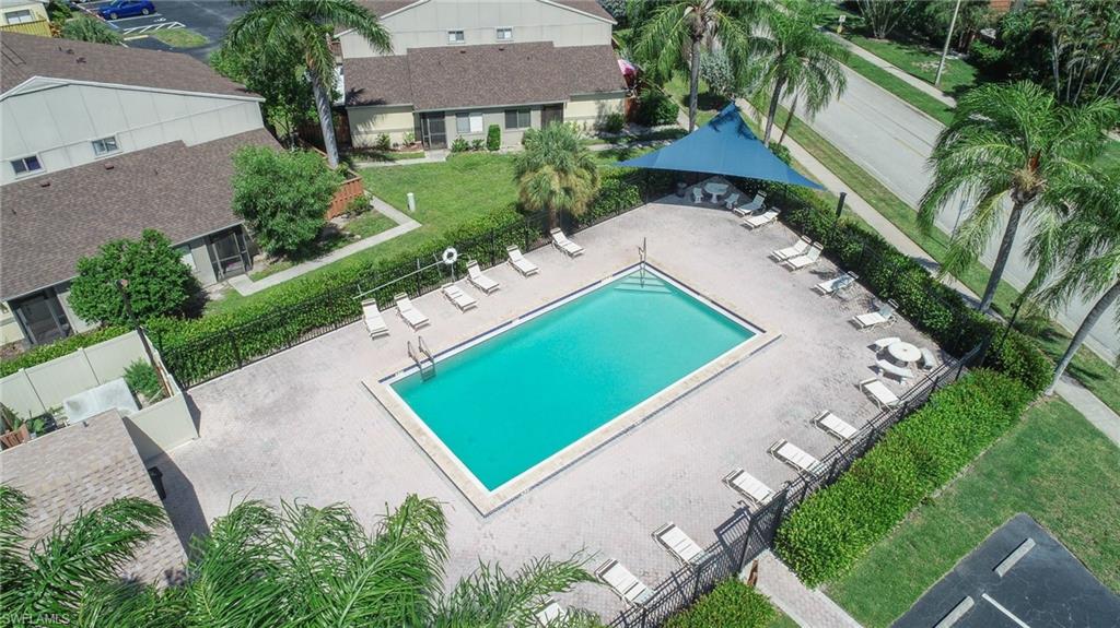 VILLAGE OF CEDARBEND - Residential