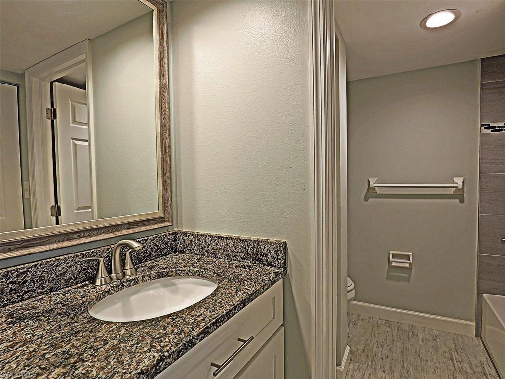 VILLAGE OF CEDARBEND - Residential