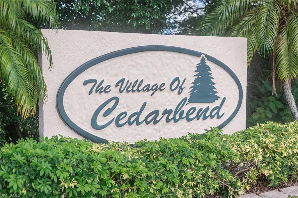 VILLAGE OF CEDARBEND - Residential