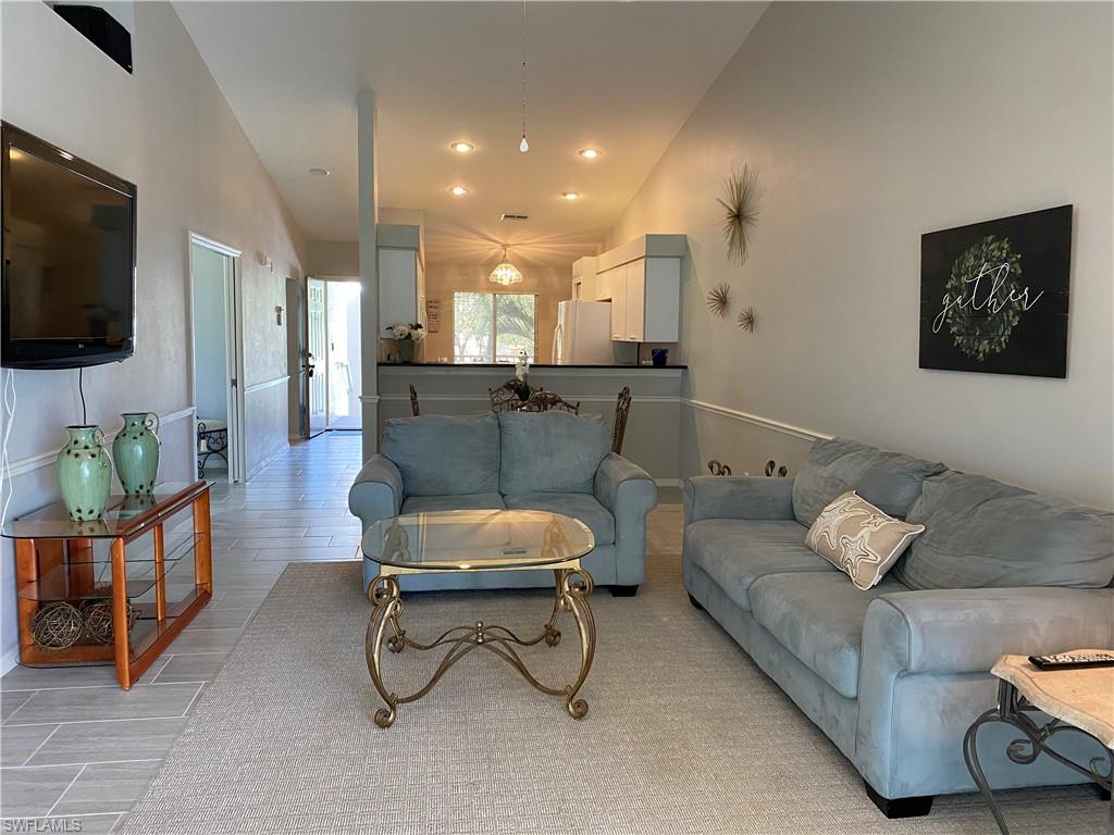 RIVERS REACH - Residential Lease