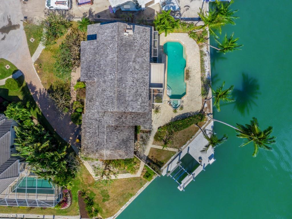 MARCO BEACH - Residential