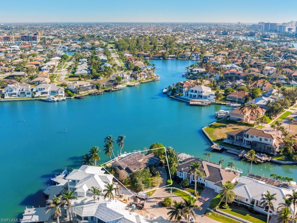 MARCO BEACH - Residential