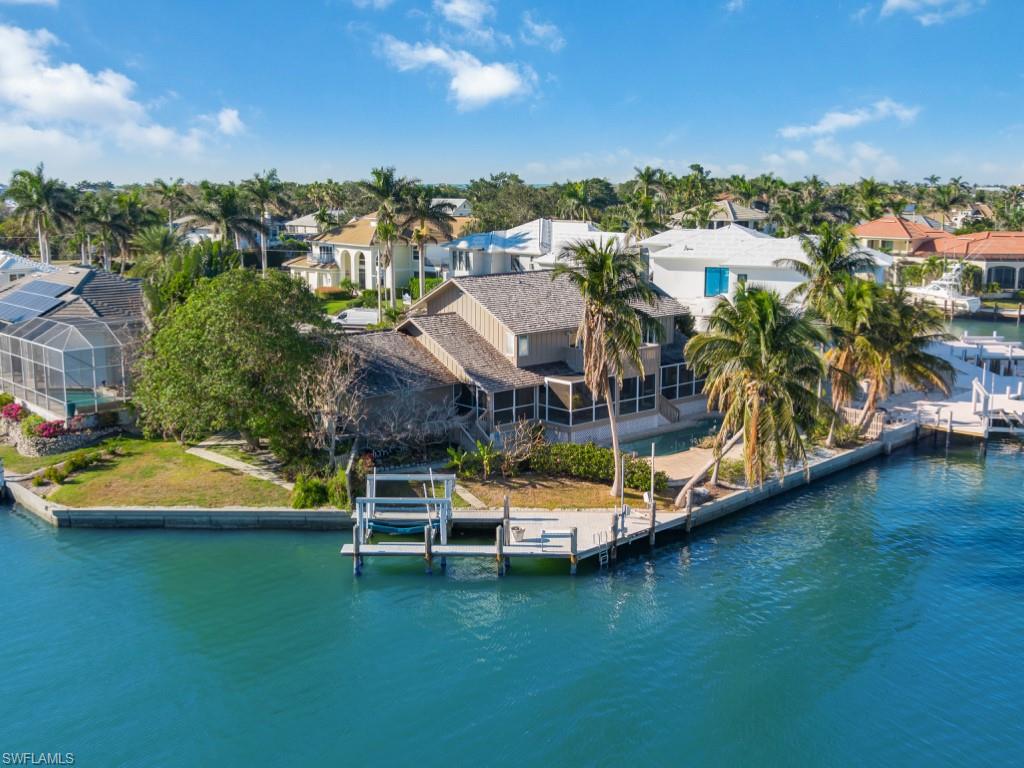 MARCO BEACH - Residential