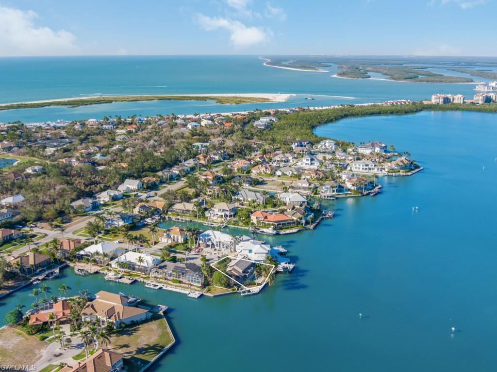 MARCO BEACH - Residential