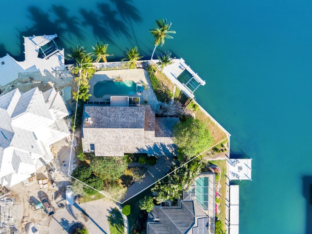 MARCO BEACH - Residential