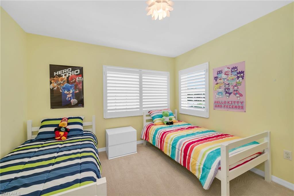 FOXTAIL CREEK - Residential