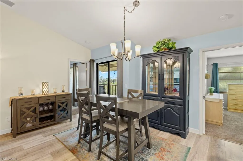 Fort Myers, Florida 33912, United States, 2 Bedrooms Bedrooms, ,2 BathroomsBathrooms,Residential,Active,55030