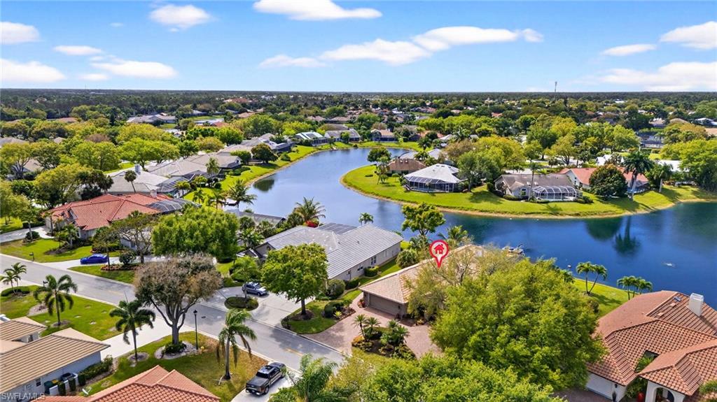 LONGSHORE LAKE - Residential