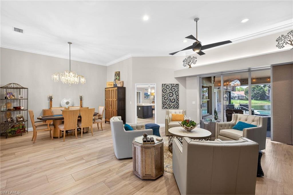 LONGSHORE LAKE - Residential