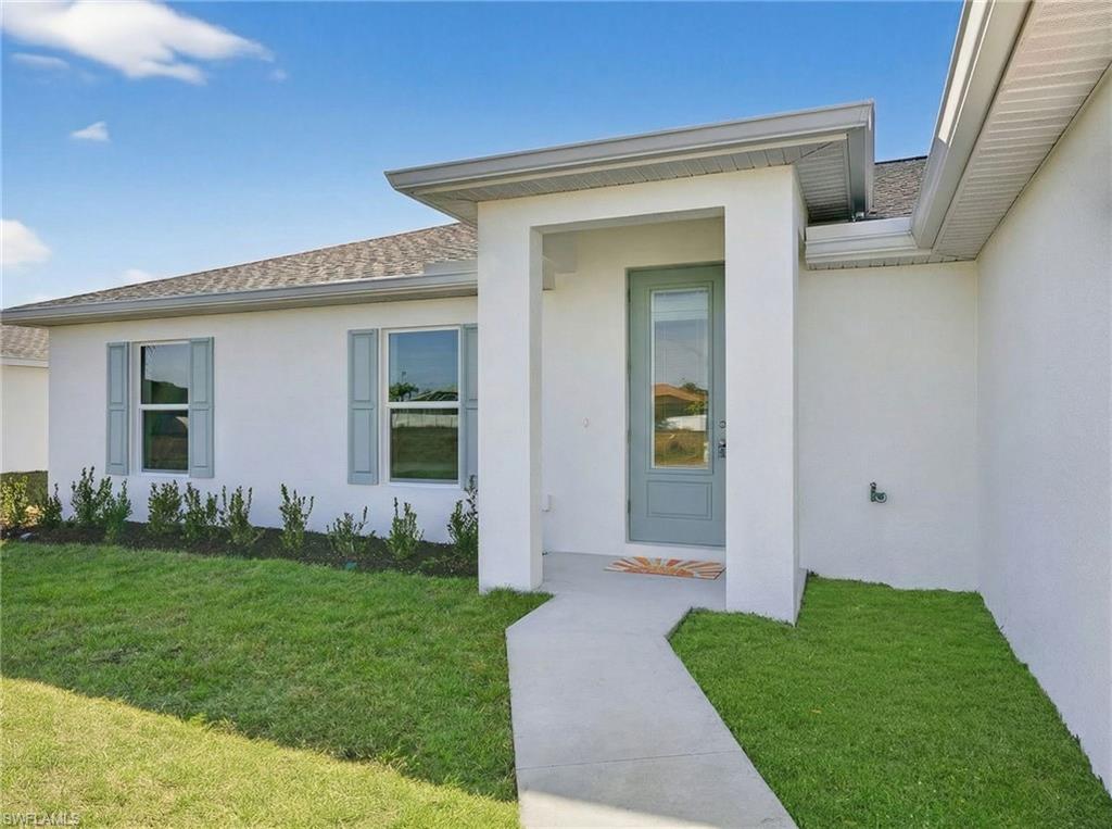 CAPE CORAL - Residential