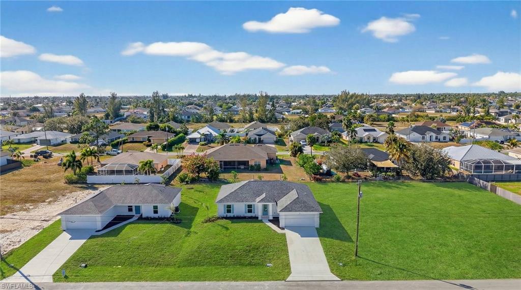 CAPE CORAL - Residential