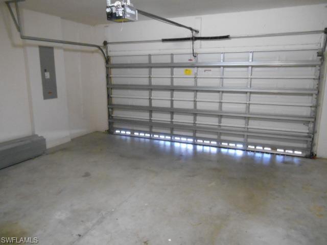 BOTANICA LAKES - Residential