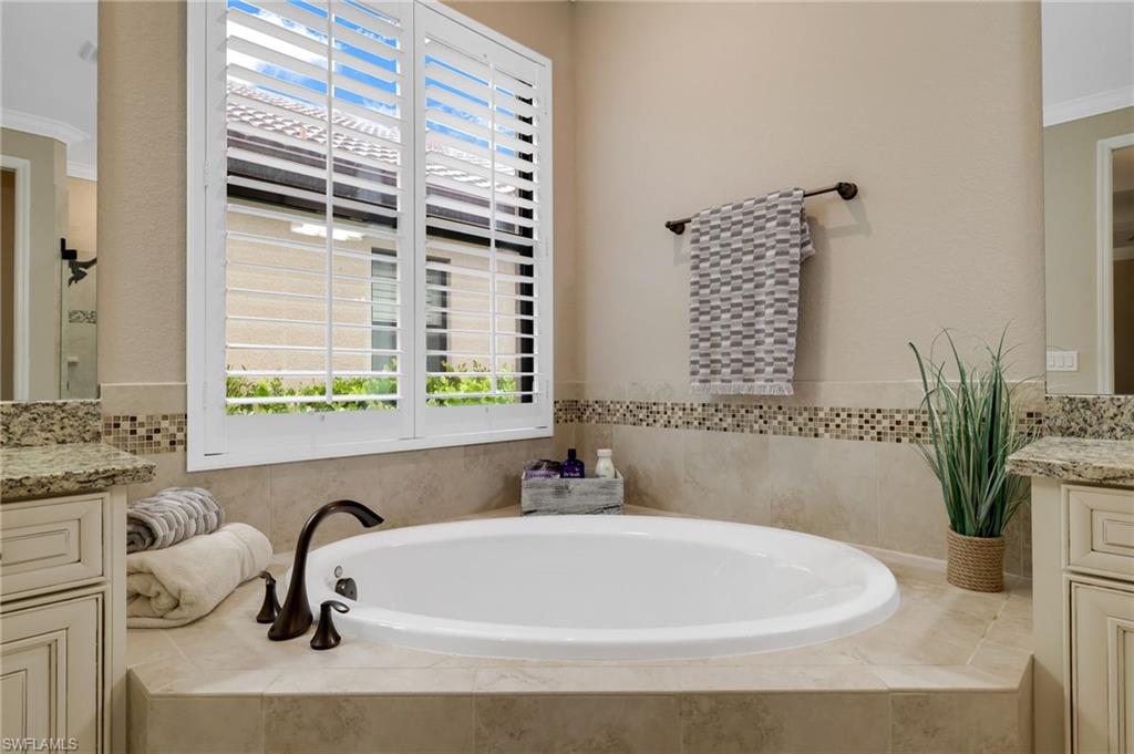 BONITA NATIONAL GOLF AND COUNTRY CLUB - Residential