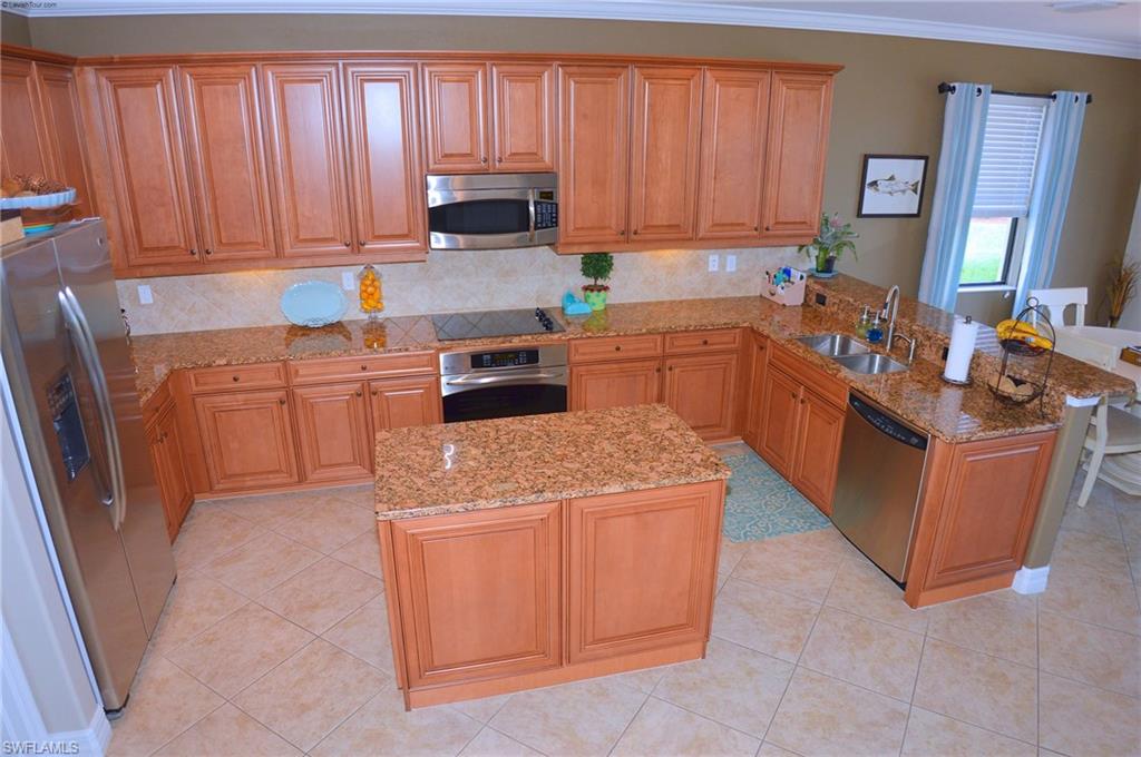 HAMPTON PARK - Residential