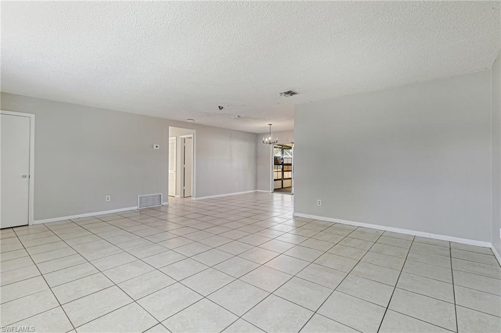 WILLOW LAKE - Residential