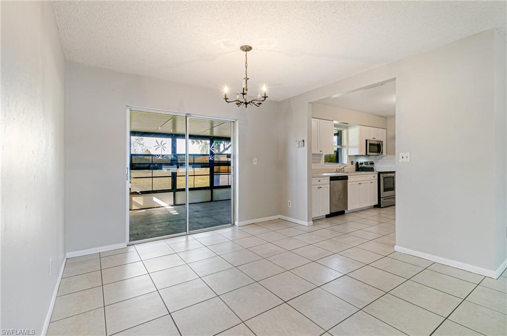 WILLOW LAKE - Residential