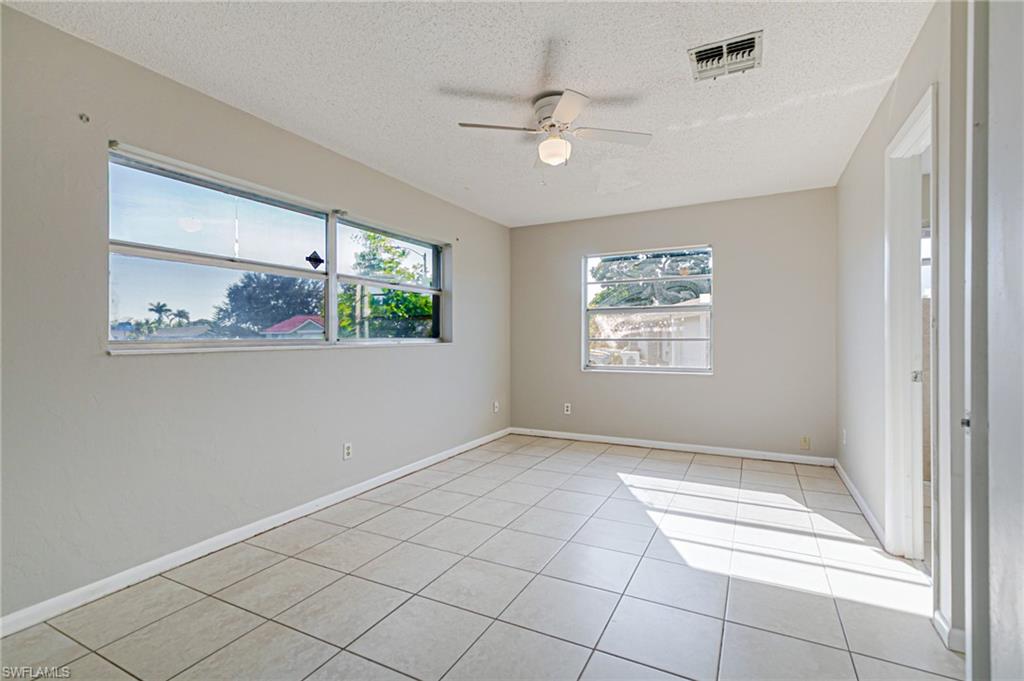 WILLOW LAKE - Residential