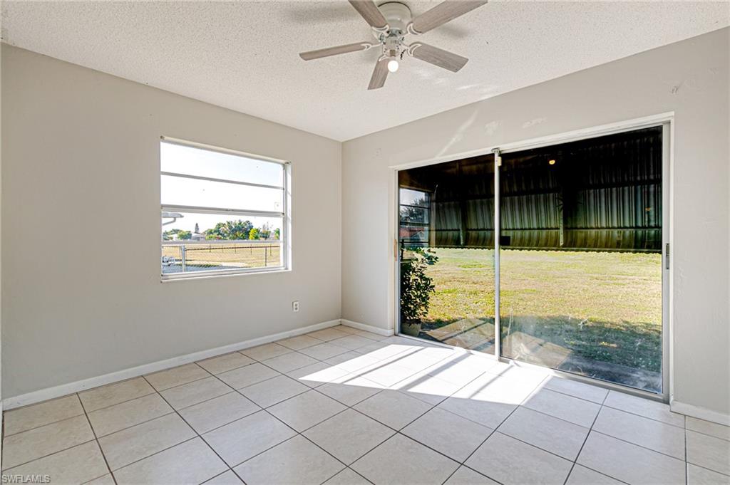 WILLOW LAKE - Residential