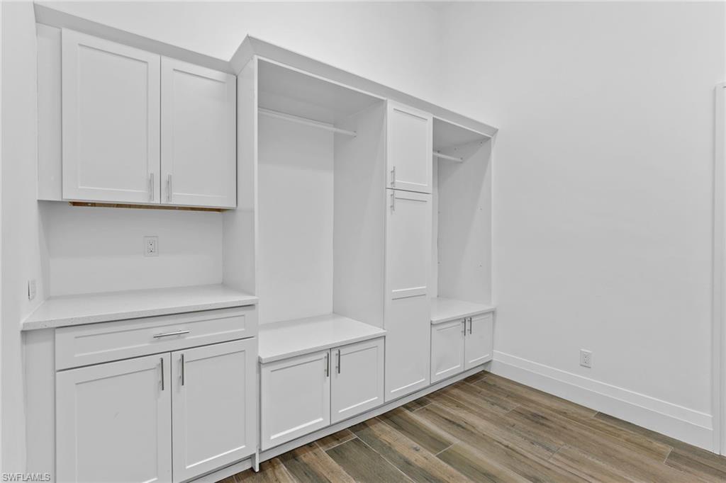 HAWKSRIDGE - Residential