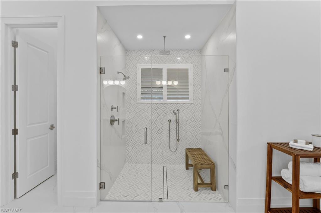 HAWKSRIDGE - Residential