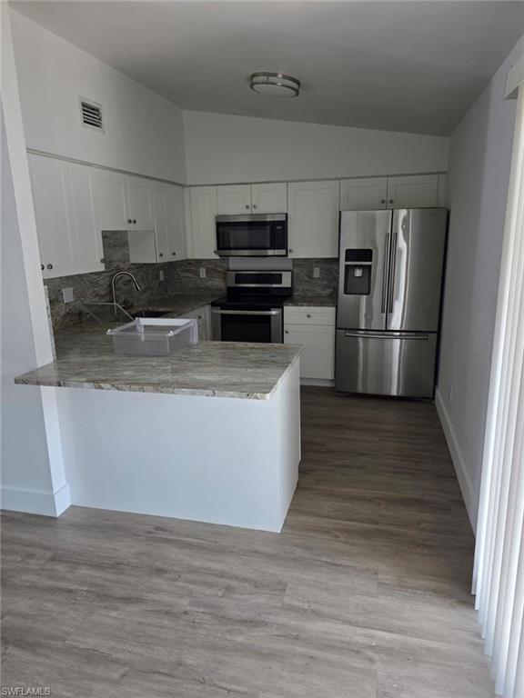 CAPE CORAL - Residential Lease