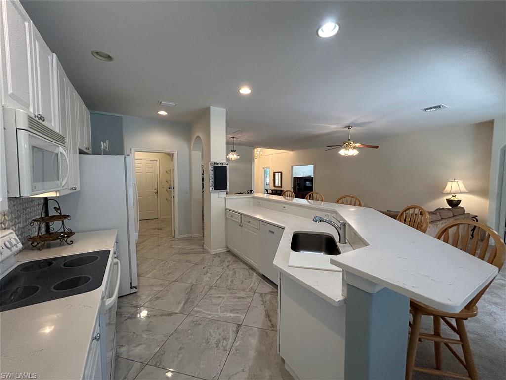 9888 Colonial WALK N