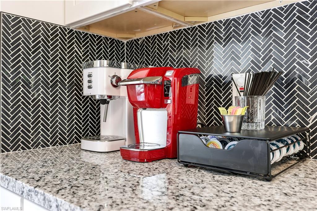 NAPLES IMP CO LITTLE FARMS - Residential Lease