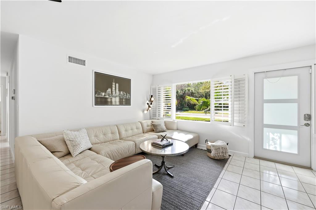 NAPLES IMP CO LITTLE FARMS - Residential Lease