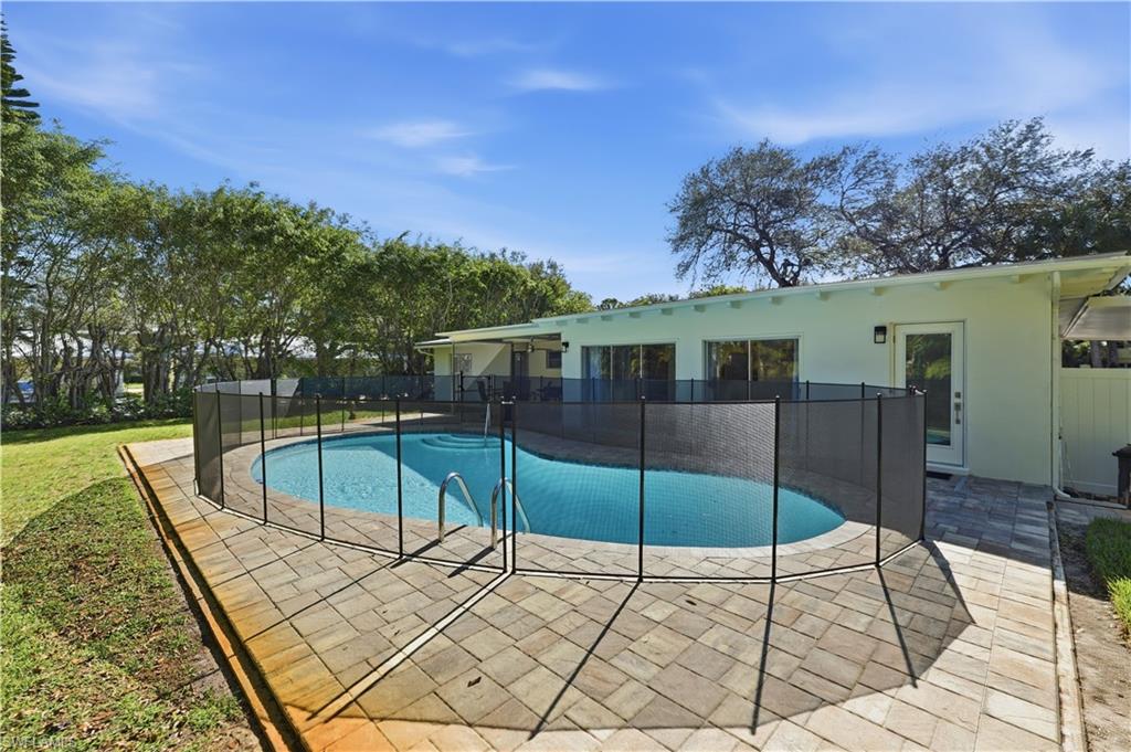 NAPLES IMP CO LITTLE FARMS - Residential Lease