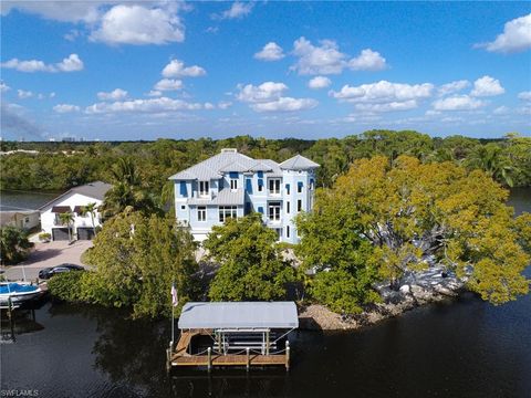 3890 Aloha LN BONITA SPRINGS FL 34134