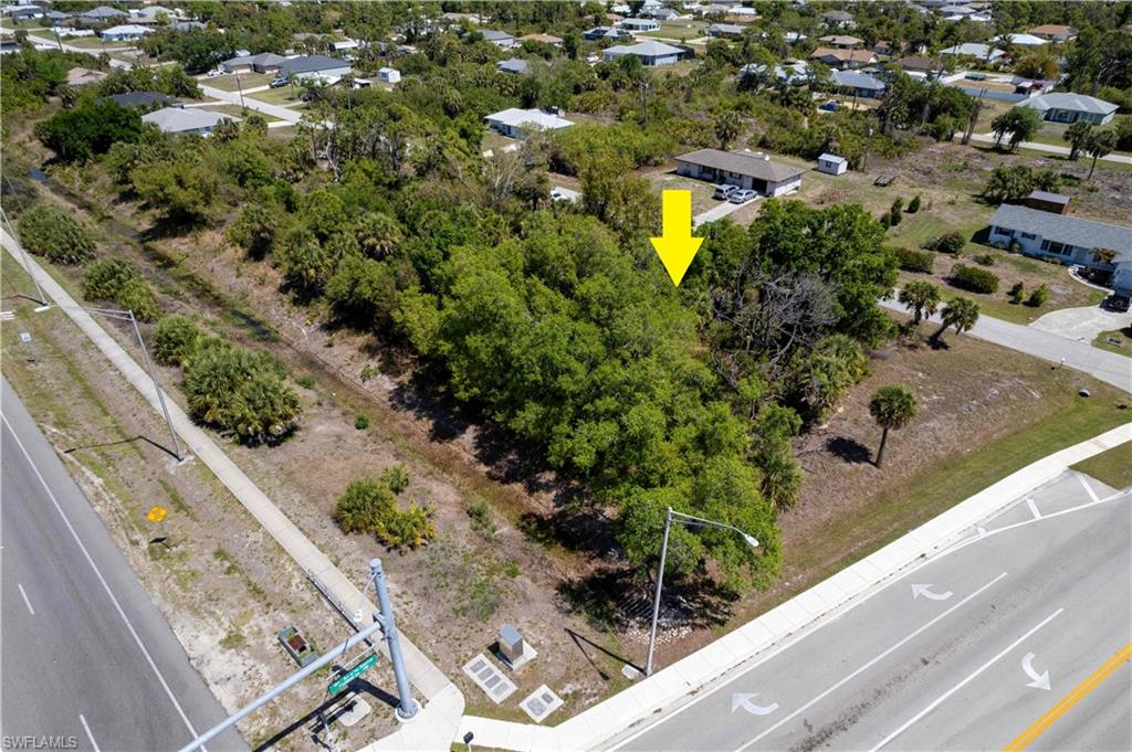 PORT CHARLOTTE - Land