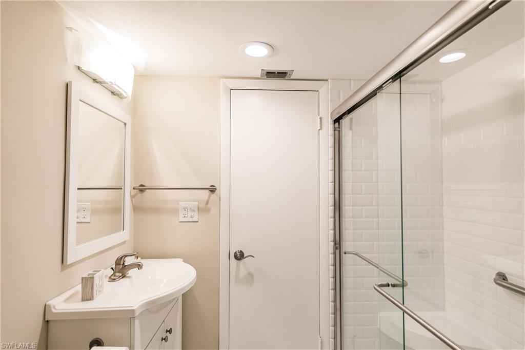 HARBORSIDE TERRACE - Residential